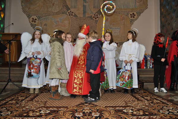 I zaczęło się rozdawanie ... I zaczęło się rozdawanie ...